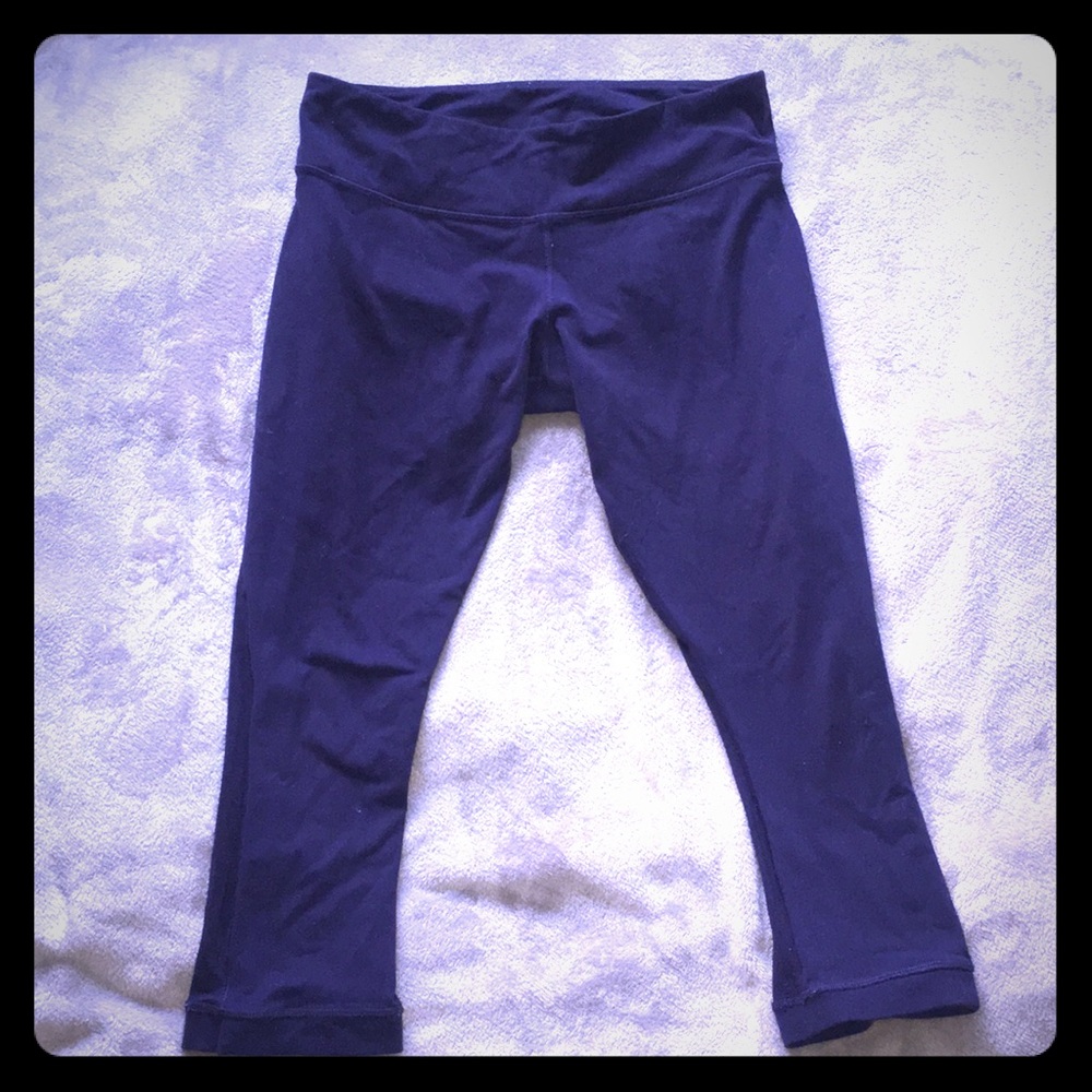 Lulu lemon size 8 crop pants - GUC